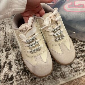 Cream and Beige Sneakers with Ribbon and Pearl Details